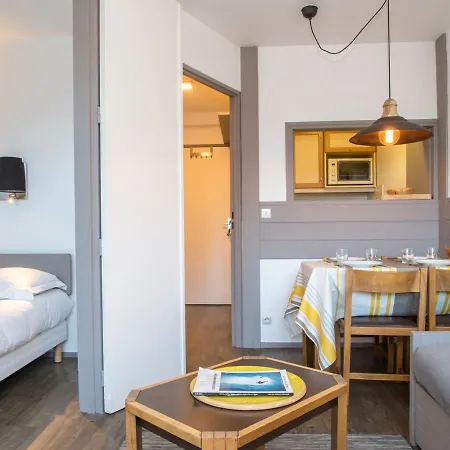 A Avec Parking Et Wifi - Fr-1-343-208 شقة