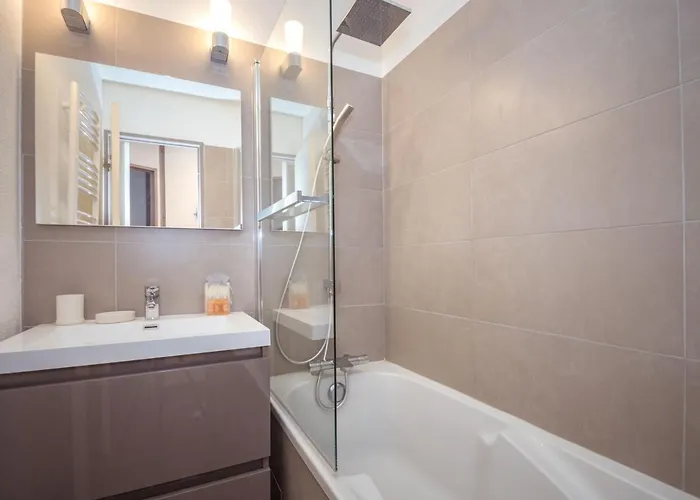 A Avec Parking Et Wifi - Fr-1-343-208 Appartement